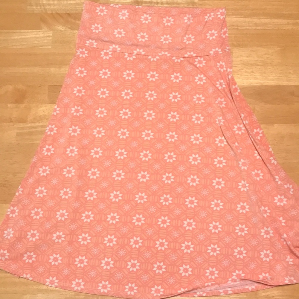 Lularoe bandeau skirt medium peach w ivory yellow